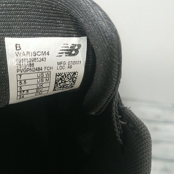 New Balance Unisex FF Arishi V4 WARISCM4 Black Running Shoes Sneakers M 5.5 W 7 - Picture 6 of 8